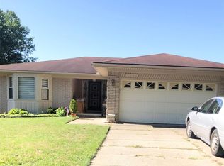 18939 Bainbridge Ave, Livonia, MI 48152