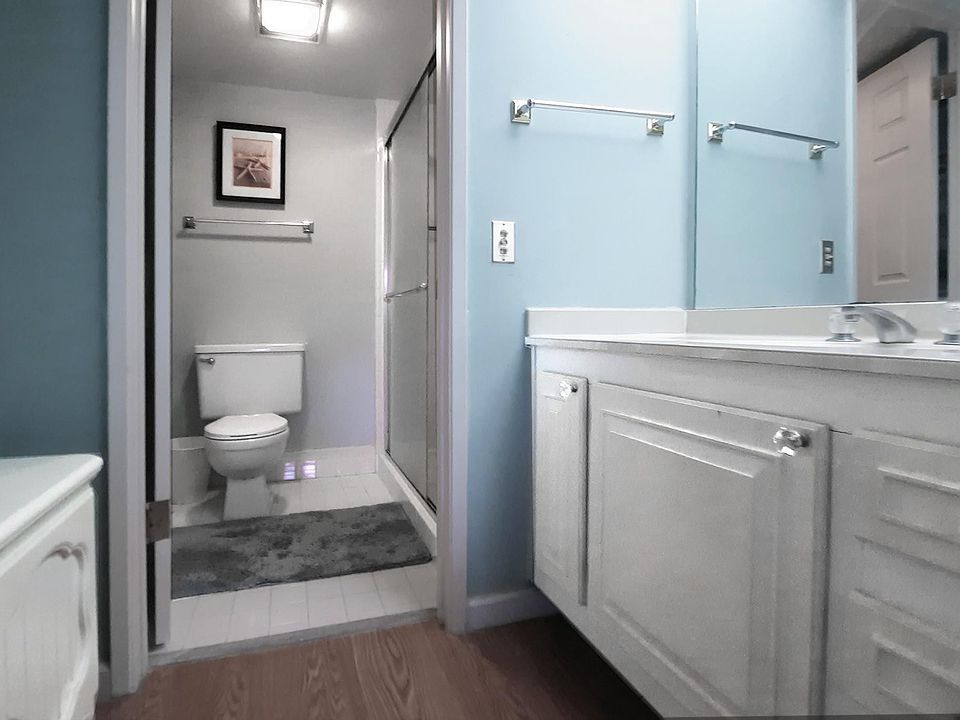 1st image of 4801 Martinique Place #G2