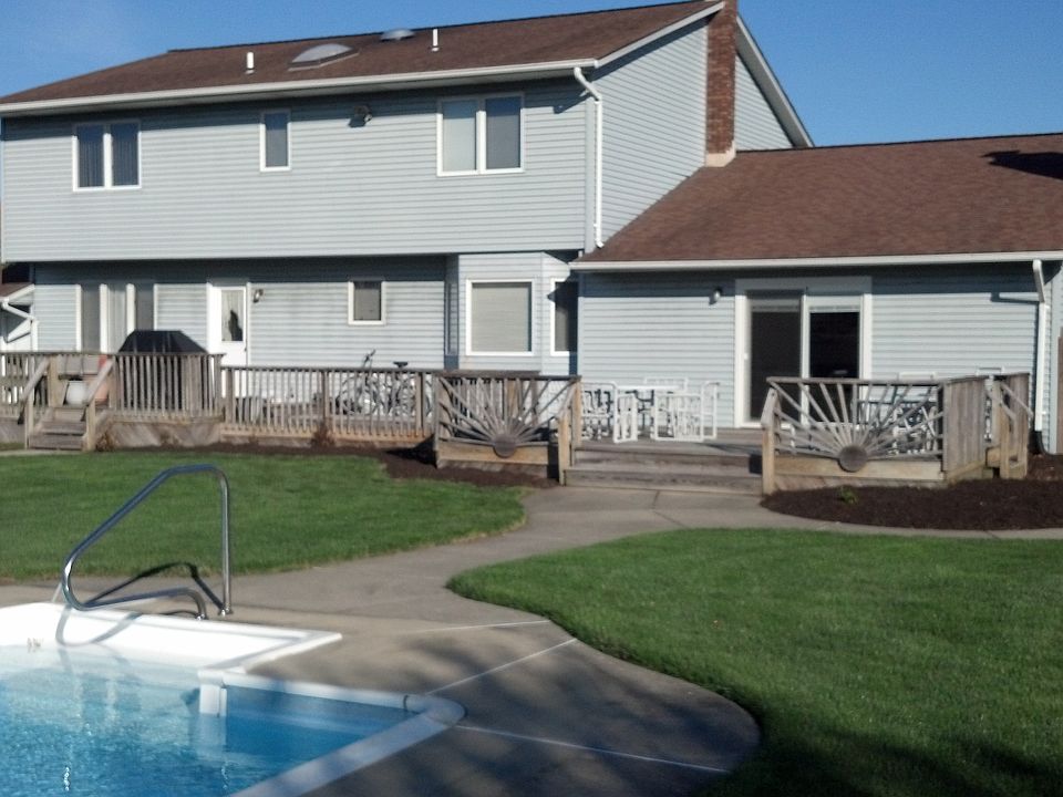 2nd image of 21 John Lenhardt Rd