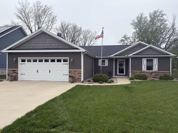 507 East Main  Street, Rochester, IL 62563