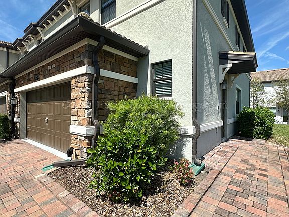 3rd image of 8501 Arcadia Ln