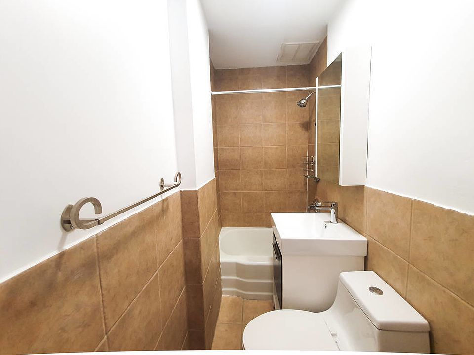1st image of 43 W 68th St #3F