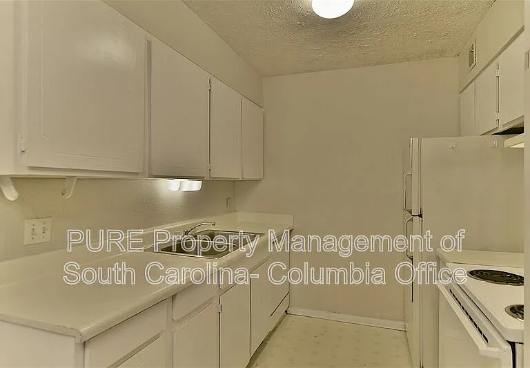 1002 Old Manor Rd — Photo 19