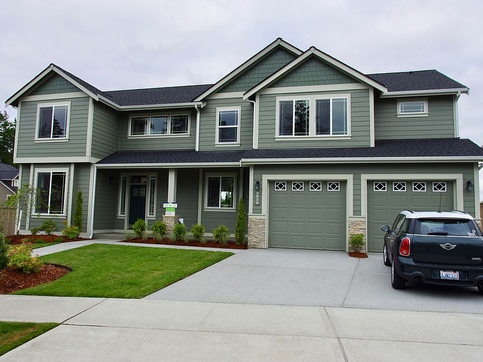1st image of 3939 Amelia Ct NE