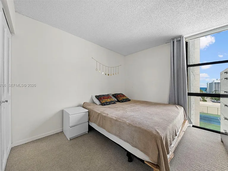 16919 N Bay Rd #821 — Photo 12