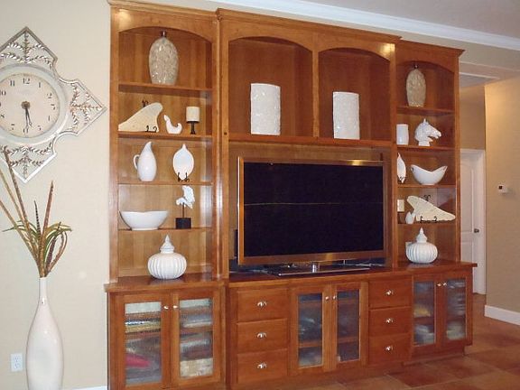 5th image of 435 Oak Brook Dr