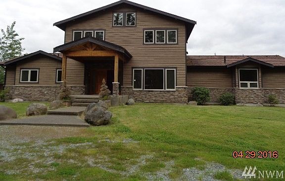 2nd image of 1514 404th St E