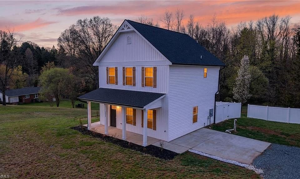1st image of 4434 Gracemont Dr