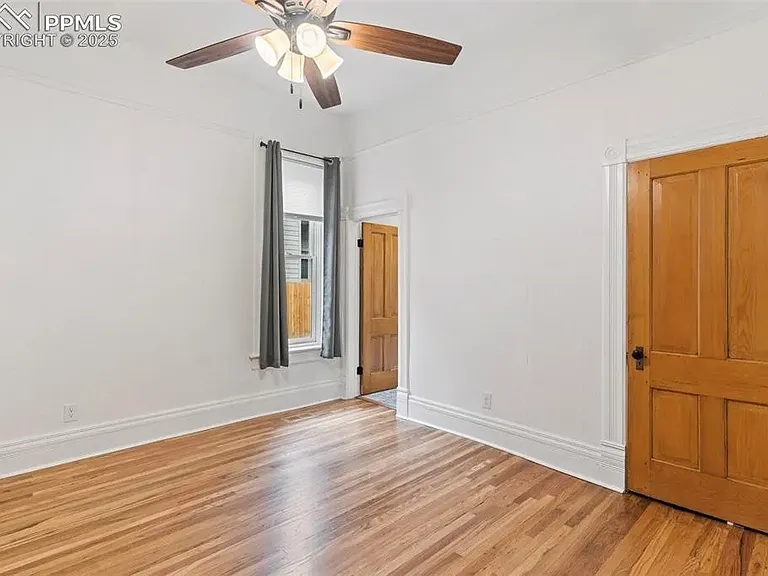 602 S 26th St — Photo 14