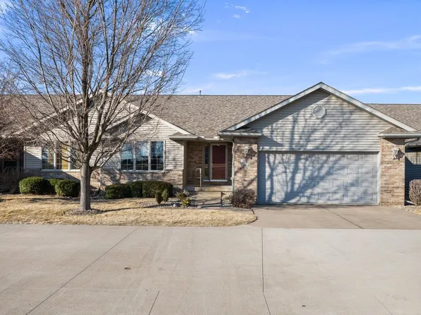 1126 W Le Claire Rd #0, Eldridge, IA 52748