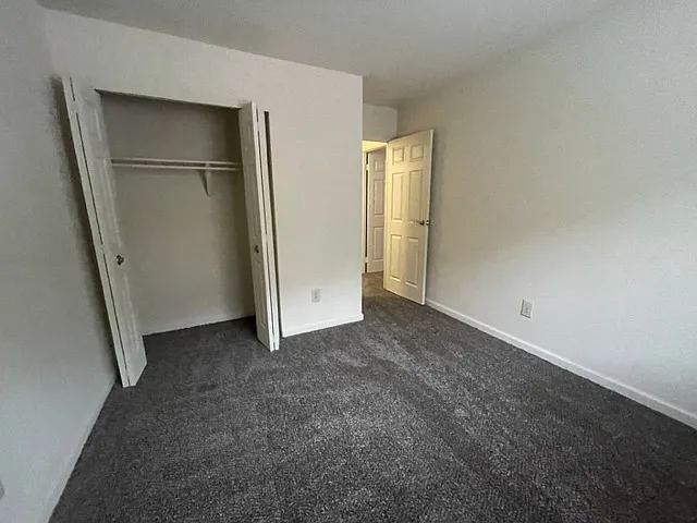 Autumn Ridge Apartments — Photo 96