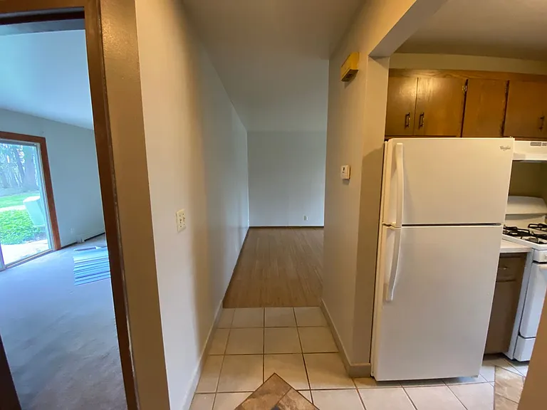 N84W15505 Menomonee Ave — Photo 2