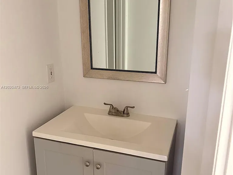 8753 NW 39th St #8753 — Photo 12