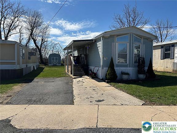 2nd image of 10 Roth Ave