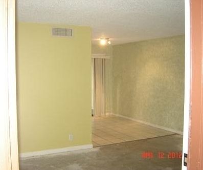 2nd image of 4171 Oak Terrace Drive #4171