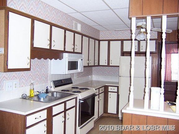 3rd image of 31376 Goldenwood Rd