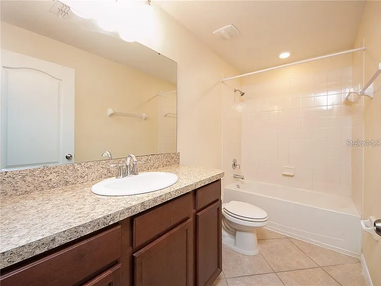 3439 Rodrick Cir — Photo 19
