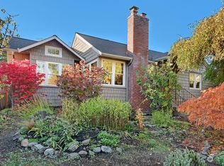 8223 36th Ave NE, Seattle, WA 98115