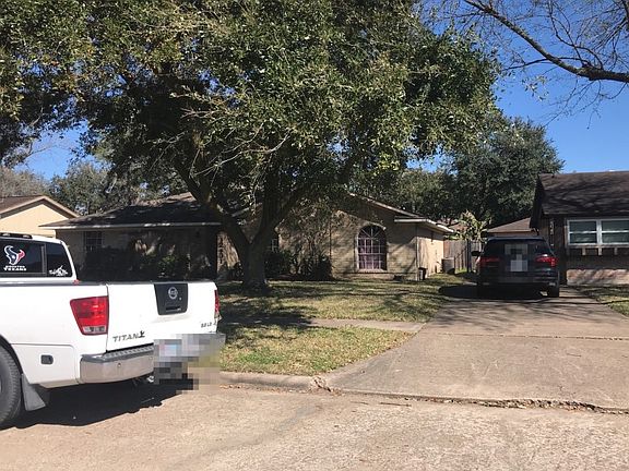 4th image of 12431 Millbanks Dr