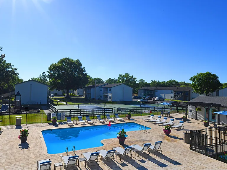 Swimming pool and Sundeck