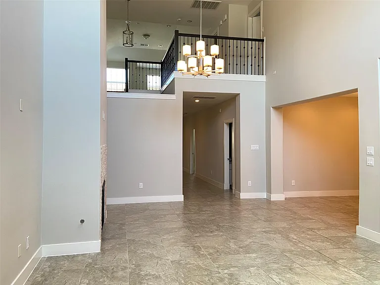13409 Preston Cliff Ct — Photo 10