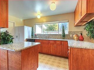 2nd image of 19660 Auburn Dr