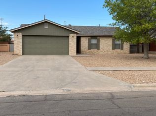 1503 Taylor Dr, Roswell, NM 88203