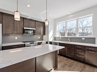 1827 Chessland St, Pittsburgh, PA 15205