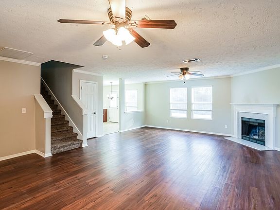 5th image of 109 Neville Ct