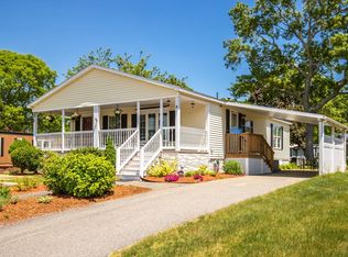 5 Fawn Dr, Plymouth, MA 02360