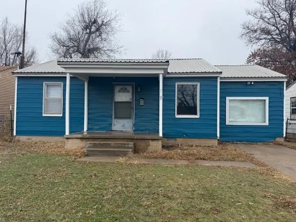 738 N 16th St, Enid, OK 73701