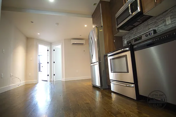 Rented by Lofts and Flats LLC | media 22