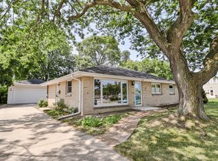 5929 S 23rd St, Milwaukee, WI 53221