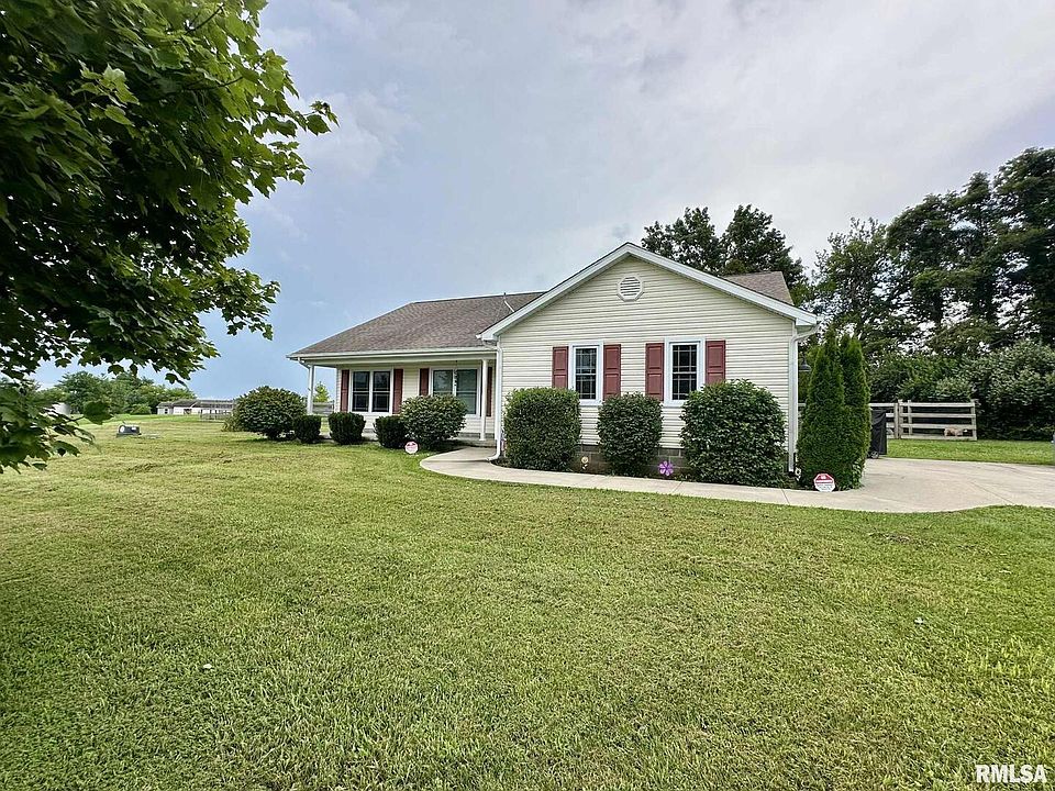 1st image of 106 Jett Sawyer Ln