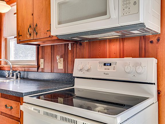 4th image of 114 Horseshoe Road