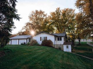 4106-4108 Ihm Harris Rd, Barneveld, WI 53507