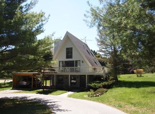 4515 Heynig Rd, Harbor Springs, MI 49740