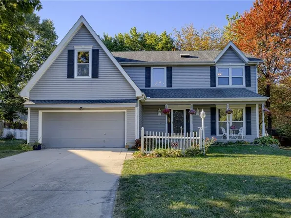 1635 W Loula St, Olathe, KS 66061