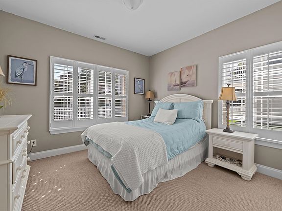 3rd image of 1204 Planters Grove Ln.