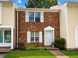 917 Spinnaker Ct, Chesapeake, VA 23320
