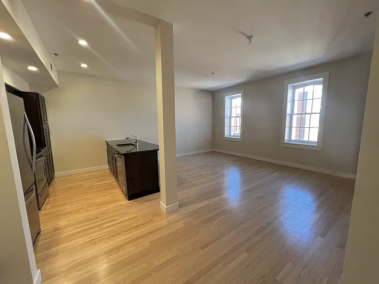 359 Main St #307 — Photo 1