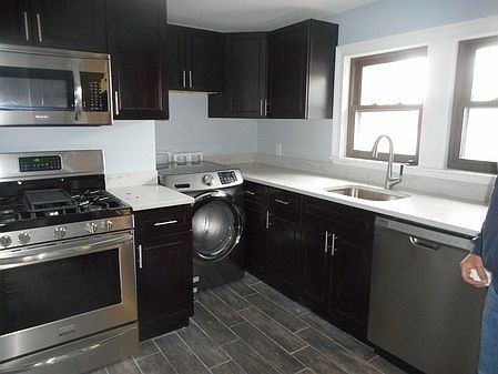 2nd image of 215 Edenfield Ave