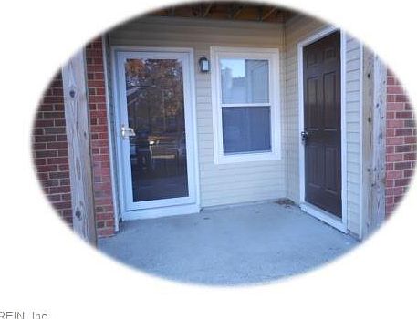 1st image of 208 Quarter Trl APT F