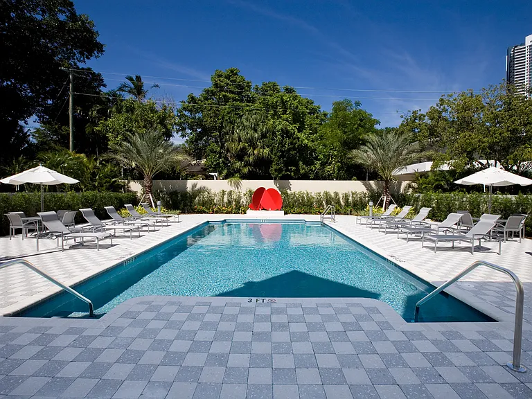 1550 Brickell Avenue — Photo 8