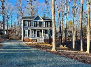 6 Barkley Ln, Palmyra, VA 22963