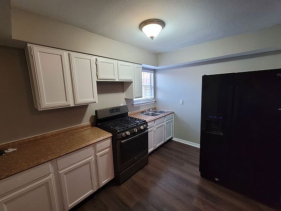 3rd image of 2801 Avenue M #5