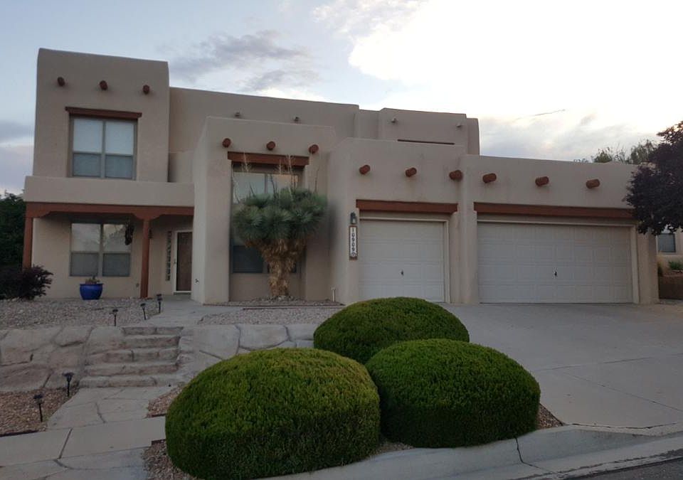 1st image of 10909 Farola Dr NW