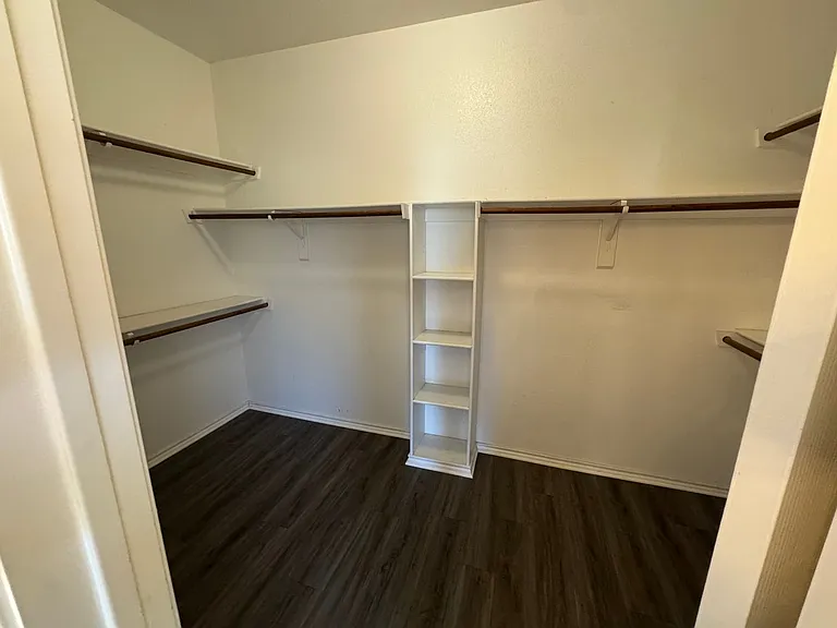 6109 Melanie Dr — Photo 24