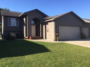 7321 W 65th St, Sioux Falls, SD 57106