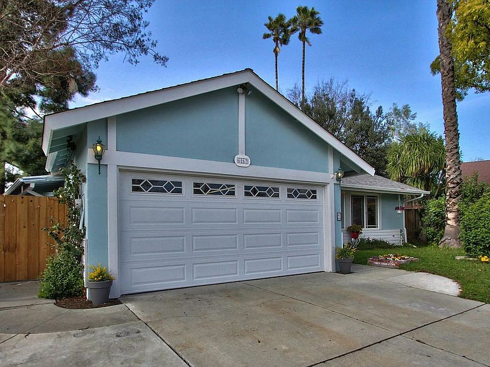 1st image of 6067 Bigelow Ct